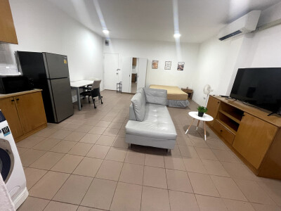 ไทยรงค์ ทาวเวอร์ / Thairong Tower-3