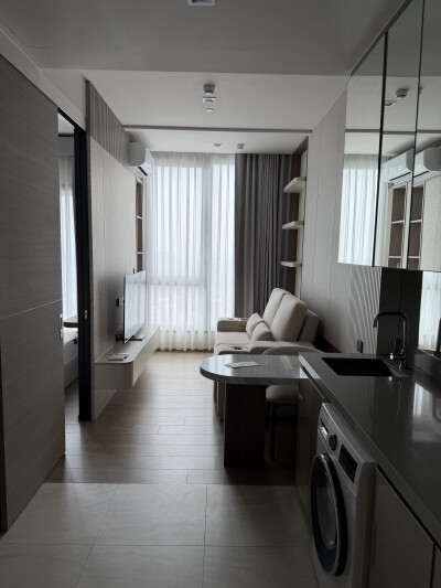 เดอะ เครสท์ พาร์ค เรสซิเดนซ์ / The Crest Park Residences