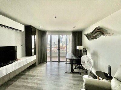 ริเวอร์ เฮเว่น (เจริญกรุง 76/1) / พื้นที่ประมาณ 63 ตรม รวมระเบียง