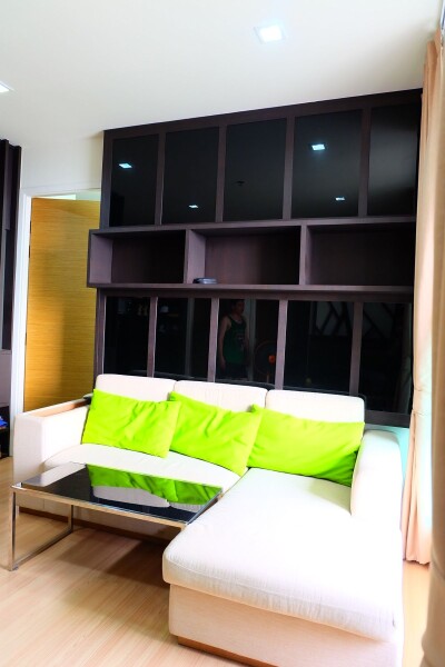 ริธึ่ม พหลฯ - อารีย์ / ชั้น 41 พื้นที่ใช้สอย 65.21 ตร.ม.-2