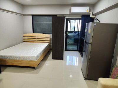 สิริ ศรีลาซาล / SIRI Sri-Lasalle-1