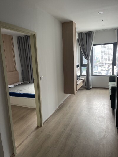 ไลฟ์ พระราม 4 - อโศก / ชั้น12 ขนาด32ตร.ม