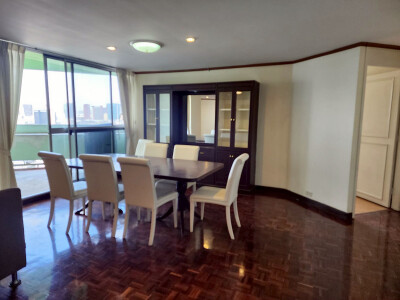 ไท ปิง ทาวเวอร์ / Tai Ping Towers