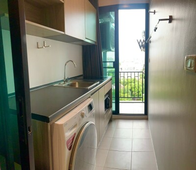 น็อตติ้ง ฮิลล์ สุขุมวิท 105 / 📍 ตึก B (ด้านหน้า ใกล้ส่วนกลาง) | ชั้น 8