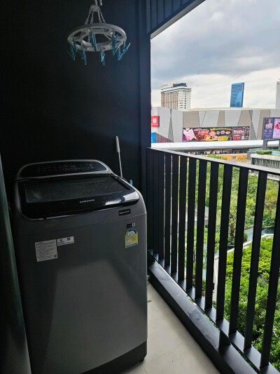 ไลฟ์ ลาดพร้าว วัลเล่ย์ / Life Ladprao Valley