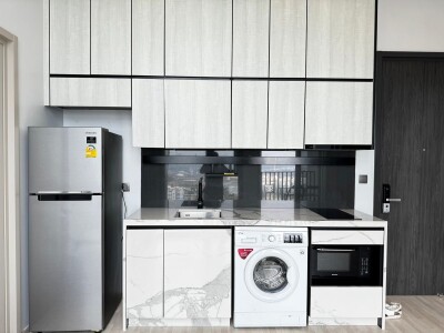 เดอะ ไลน์ สุขุมวิท 101 / 📍 ขนาดห้อง 32 ตร.ม. | เพดานสูง 3.4 เมตร 🛏️ 1 ห้องนอน | ห้องหัวมุม | มีระเบียง | ชั้น 22-7