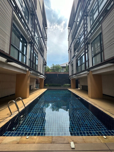 ไอ-เซน ไพร์ม คอนโด ลาดพร้าว 71 (ซอย สังคมสงเคราะห์ 12/1) / I-ZEN PRIME condo Ladprao 71 (Sangkhom Songkhro Soi 12/1)