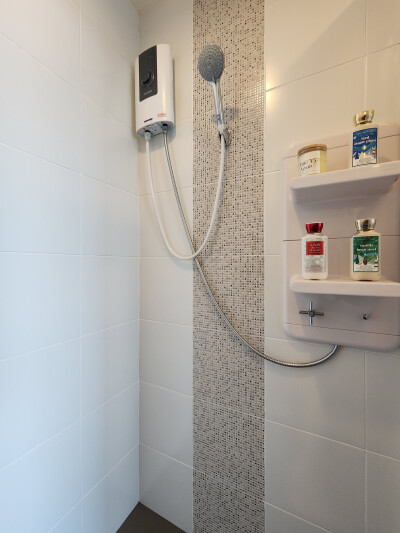 แอสปาย รัตนาธิเบศร์ / Aspire Rattanathibet