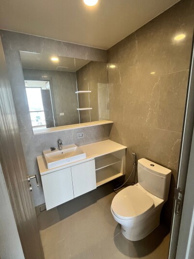 ดิ อิสสระ สาทร / ขนาด 90 ตร.ม.  2 ห้องนอน | 2 ห้องน้ำ-7