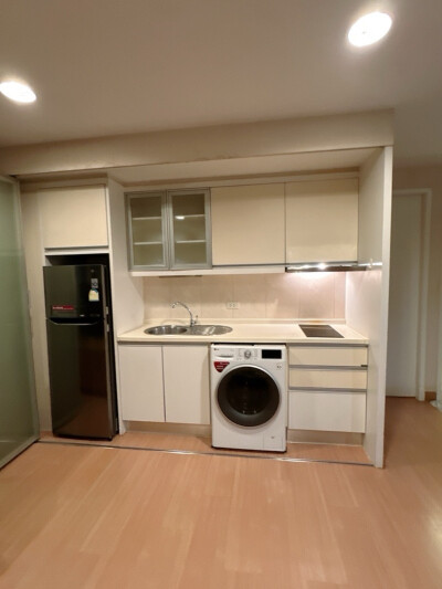 เดอะ บางกอก ถนนทรัพย์ / The Bangkok Thanon Sub-11