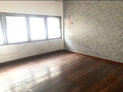 ✨ ให้เช่าอาคารพาณิชย์ 2 ชั้นครึ่ง ซ.พหลโยธิน 52-6