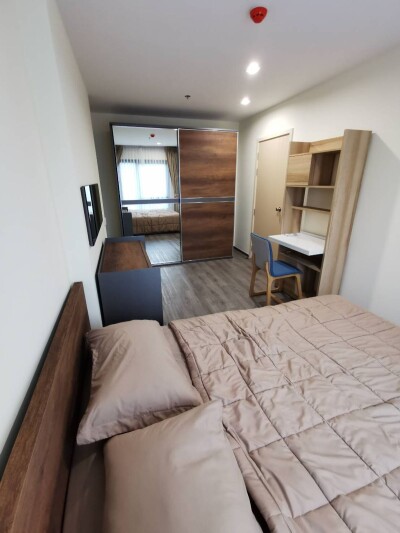 ริชพาร์ค แอท ทริปเปิ้ล สเตชั่น / 🛏 1 ห้องนอน 📐 ขนาด 35 ตร.ม. 🏞 ชั้นสระว่ายน้ำ | ทิศเหนือ | วิวสระว่ายน้ำ-6