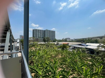 ลุมพินี พาร์ค นวมินทร์ ศรีบูรพา / Condo Lumpini Park Nawamin-Si Burapha