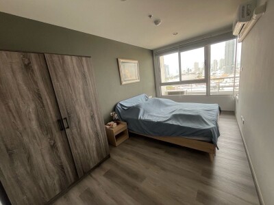 ริเวอร์ เฮเว่น (เจริญกรุง 76/1) / 📍 ห้องมุม ชั้น 17 | วิวเอเชียทีค | ขนาดประมาณ 63 ตร.ม. (รวมระเบียง)