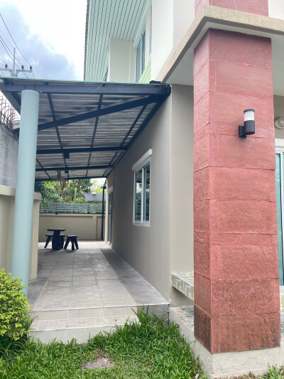 ดิเอมเมอรัล การ์เด้น & สปอร์ตคลับ / The Emerald Garden & Sport Club