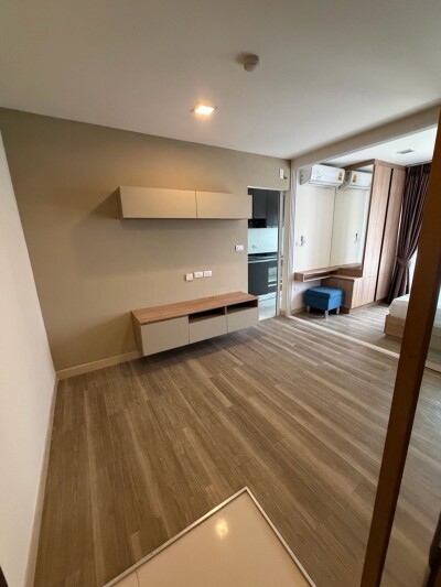 โมนีค สุขุมวิท 64 / Moniiq Sukhumvit 64