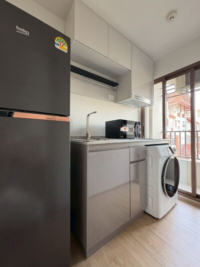 ควินทารา มาย‘เซน พร้อมพงษ์ / QUINTARA MHy’ZEN PHROM PHONG