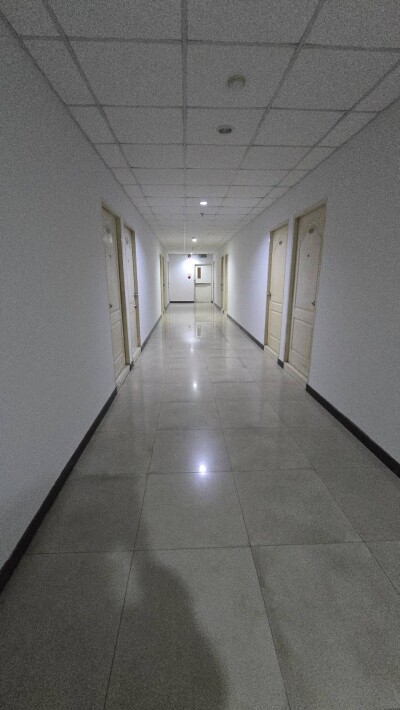 เดอะ คัลเลอร์ ลีฟวิ่ง คอนโดมิเนียม / The Color Living Condominium