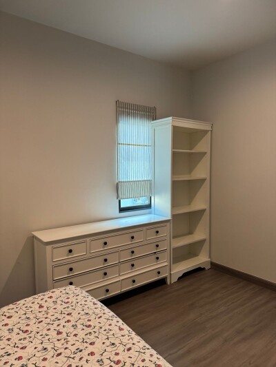 สราญสิริ รามคำแหง / 🛏 รายละเอียดบ้าน:  3 ห้องนอน  1 ห้องทำงาน (สามารถปรับเป็นห้องนอนเพิ่มได้)  3 ห้องน้ำ-11