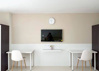 ยูคอมเพล็กซ์ คอนโดมิเนียม / U Complex Condominium