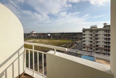 ยูคอมเพล็กซ์ คอนโดมิเนียม / U Complex Condominium
