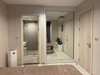 ริธึ่ม เอกมัย / RHYTHM Ekkamai