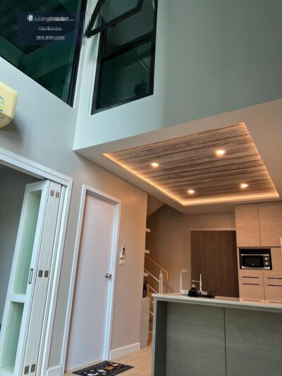 เมโทร ลักซ์ ริเวอร์ฟรอนท์ รัตนาธิเบศร์ / 2 ห้องนอน | 🚿 2 ห้องน้ำ 📐 พื้นที่ 65 ตร.ม.