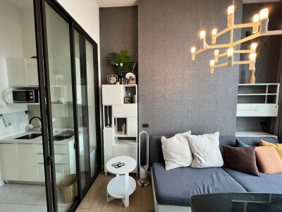 ชีวาทัย เรสซิเดนซ์ อโศก / Chewathai Residence Asoke