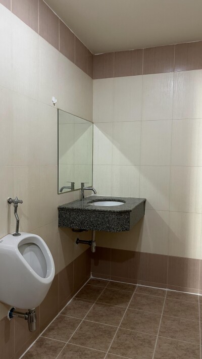 ไพลิน ปาร์ค รัตนาธิเบศน์