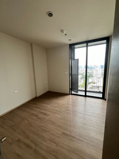 ดิ อิสสระ สาทร / ขนาด 90 ตร.ม.  2 ห้องนอน | 2 ห้องน้ำ-4