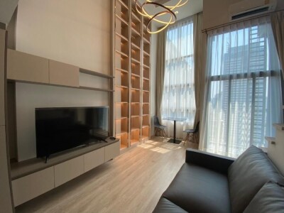ไอดีโอ สาทร - วงเวียนใหญ่ / Ideo Sathorn - Wongwian Yai