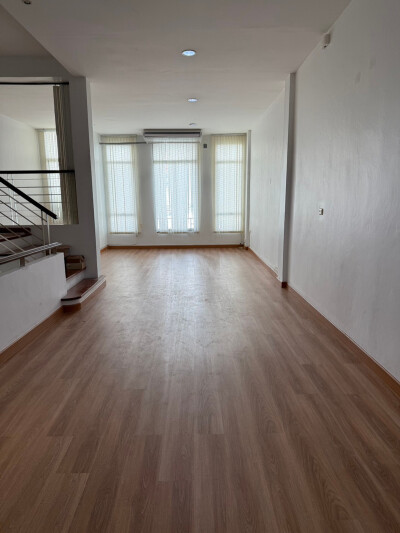 บ้านกลางเมือง บริติช ทาวน์ ศรีนครินทร์-5