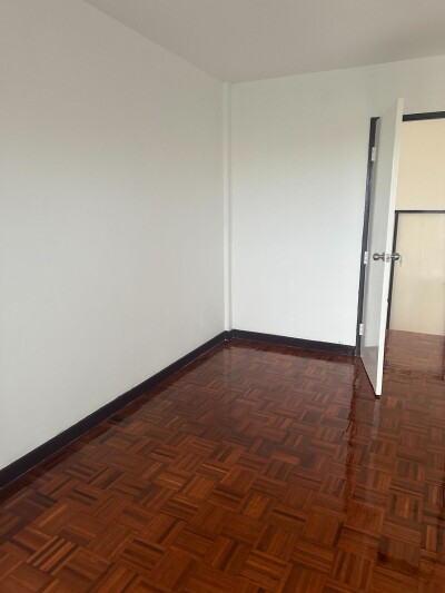 ทาวเฮ้าส์ 3 ชั้น พร้อมอยู่ พุทธมณฑลสาย 5