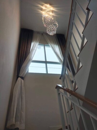 บ้านลลิล เดอะ เพรสทีจ วงแหวนฯ-ลำลูกกา คลอง 6 / 💰3 ห้องนอน 3 ห้องน้ำ 2 ที่จอดรถ