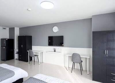 ยูคอมเพล็กซ์ คอนโดมิเนียม / U Complex Condominium