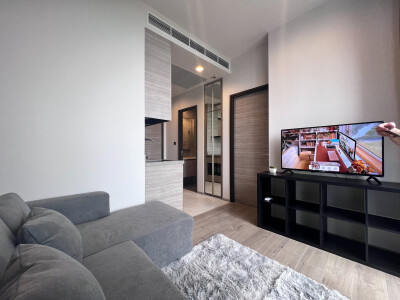 เดอะ เครสท์ พาร์ค เรสซิเดนซ์ / The Crest Park Residences