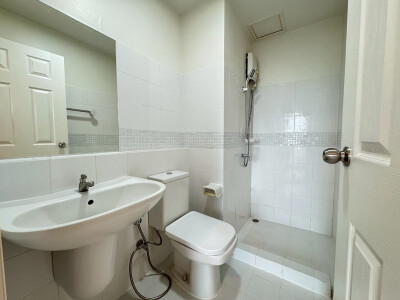 เดอะ ซี้ด สาทร - ตากสิน / The Seed Sathon - Taksin