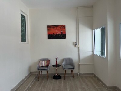 กัสโต้ สุขสวัสดิ์ 26 / พื้นที่มากถึง 35 ตรว มีถึง 4 ห้องนอน 2 ห้องเอนกประสงค์