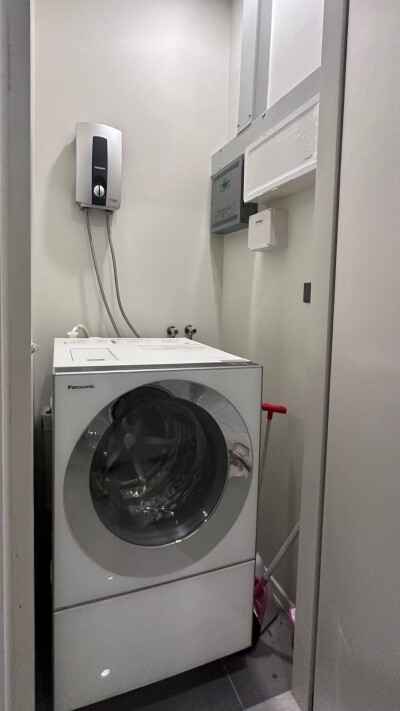 อัปเดตล่าสุด 28/4/2568 : ไซมิส เอ็กซ์คลูซีฟ สุขุมวิท 31 / 1 ห้องนอน 1 ห้องน้ำ ขนาดห้อง 67 ตรม-8