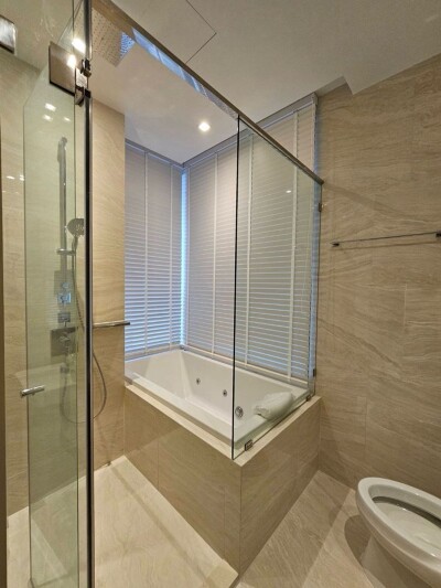 แอชตัน สีลม / ▪️ 1 ห้องนอน 1 ห้องน้ำแบบ sexy bath ขนาด 50 ตรม