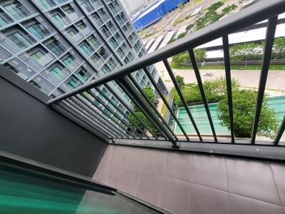 เอ สเปซ เมกา / A space Mega