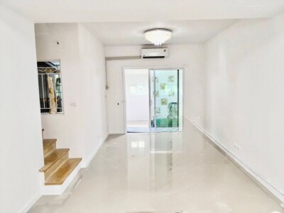 อัพเดทล่าสุด 27/9/2568 :   พฤกษา วิลล์ 53/2 สะแกงาม - พระราม 2 / - เนื้อที่ 18.5 ตารางวา 109 ตารางเ