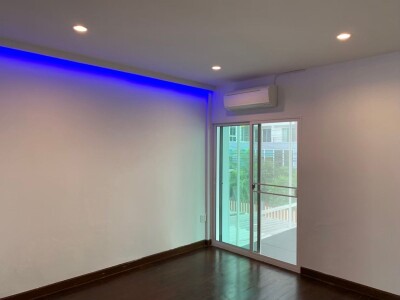 อัพเดตล่าสุด 18/7/2568 : ทาวน์เฮ้าส์ รีโนเวทใหม่ ปุณณวิถี 47  / ตรงข้ามคอนโดเดอะกรีน 2ทาวน์เฮ้าส์ 22 ตร.วา 2 ชั้น-13