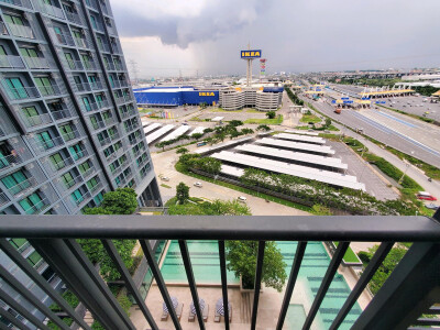 เอ สเปซ เมกา / A space Mega