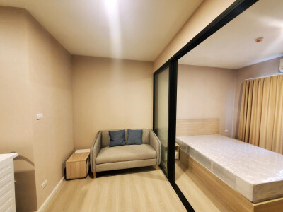 เอ สเปซ เมกา / A space Mega