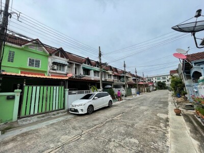 🏡 ขายทาวน์เฮ้าส์ 2 ชั้น หมู่บ้านสวนผักวิลเลจ-1