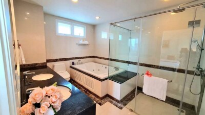 ปิยะทิพย์ เพลส / Piyathip Place