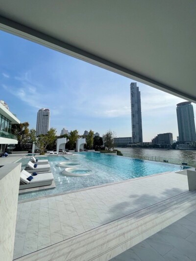 แชปเตอร์ เจริญนคร - ริเวอร์ไซด์ / Chapter Charoennakhon - Riverside