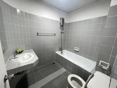 ไทยรงค์ ทาวเวอร์ / Thairong Tower-8