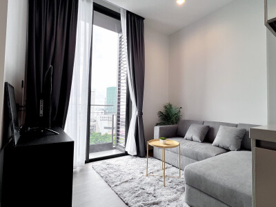 เดอะ เครสท์ พาร์ค เรสซิเดนซ์ / The Crest Park Residences